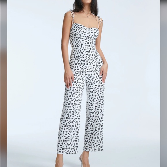 Commense Tie Strap Contrast Print Wide Leg Jumpsuit - Picture 1 of 6